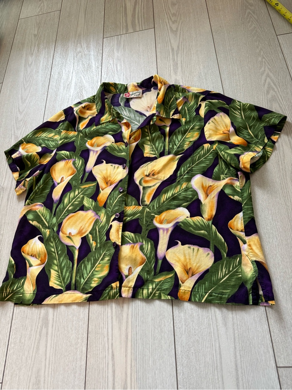 Hello Hatties Hawaiian original vtg button up shirt purple yellow calla lilies L